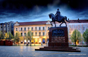 LEKAR KOJI LEČI I REČJU I DELOM:DR OLGA TANKOSIĆ PONOS ZRENJANINSKE MEDICINE